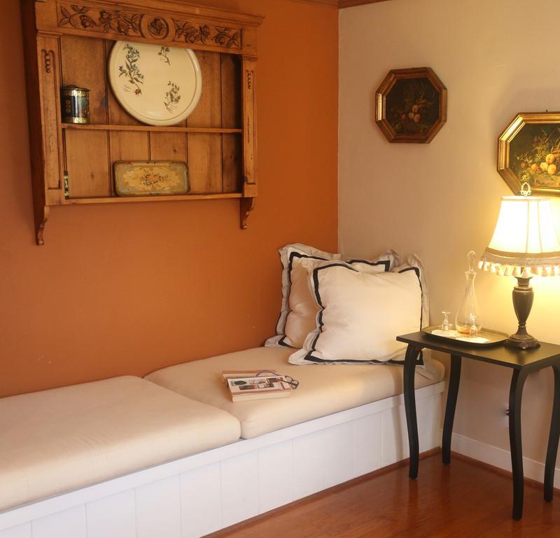 The Bed And Breakfast Inn At La Jolla San Diego Room photo